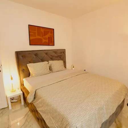 Cozy Detached 7 Guests Dom wakacyjny *