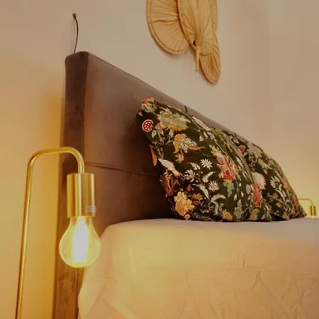 Cozy Detached 7 Guests