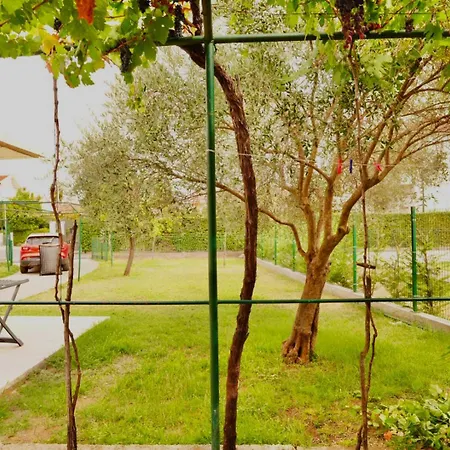 Cozy Detached 7 Guests Podgorica